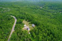 Amnicon Oasis - Secluded Retreat - Pet friendly - 3-Star