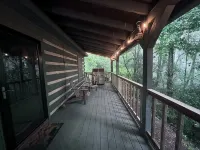 Modern amenities in a rustic landscape - Hytter