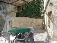 "Carlota "Semi-troglodyte house 200m from all amenities - 2つ星