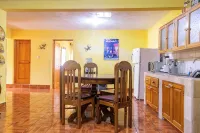 Spacious Family Apartment with Mountain Views in Panajachel - Mountain view