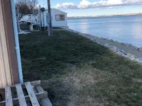 Small Space with a BIG View!!! Hotels in Spink County