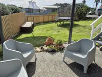 Vacay Hahei - 1 Bed Elevated Apartment a short walk to the beach Hotels in Hahei