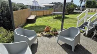 Vacay Hahei - 1 Bed Elevated Apartment a short walk to the beach