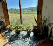 Spacious home w/riverview, minutes from state parks and ocean beaches, sleeps 11
