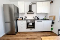 Modern maisonette apartment in the riverside district - 民泊