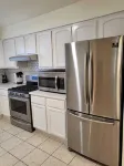Upscale & Elevated - 3BR 2BA