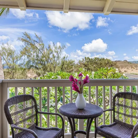 Luxury Condo In Poipu Beach, Central Air Conditioning, Pools and Mountain Views
