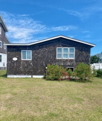 The Nags Head Cottage-Recently renovated in 2025! Walking distance to the beach!