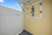 Mermaid Bungalow -Jensen Beach - 3-Star