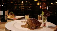 Lot 10 Boutique Hotel - Завтрак