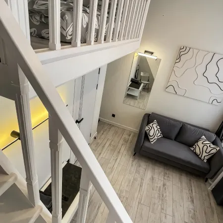 Vayt Rums Living quarters