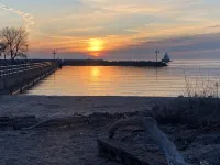 Comfortable Convenient Relaxing Hotels in Manitowoc
