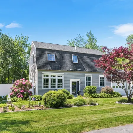 "Shore To Please" Wells, Maine. All the comforts of home. 3 bed, 3 bath, ac ++
