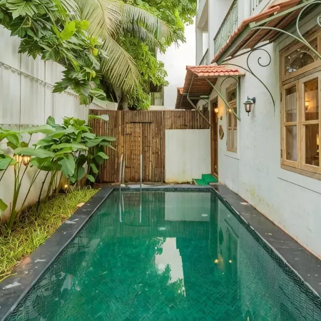 ELIVAAS Amayah Vayu 6 BHK Villa