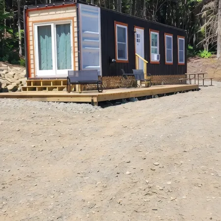 Cozy Cabin in Lovely Errol with Direct Trail Access, Close to Town (Cabin 2) Отели в г. Эррол