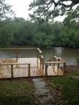 Charming Riverside Home w/ Deck and Fishing. 15 minutes to STP and Bechtel. - 2성급