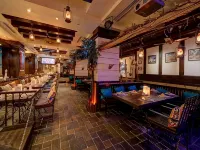 Ascot Hotel Отели рядом с достопримечательностью «Рынок Мина-базар»