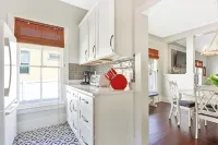 Private, charming home in downtown Stuart