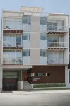 Lombardo Suites - ที่มีที่จอดรถ