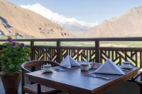 Hunza Serena Hotel - breakfast