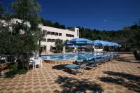 Agriturismo AgriCostella Vieste, Piscina e Parcheggio - Beach