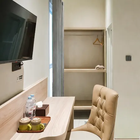 Urbanview Hotel Tentrem 2 near Alun-Alun Blora