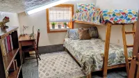 Cabin in Ouachita mountains with hot tub and great views! - Chalets