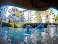 Beachfront accommodation in Sriracha with a private beach - Beach