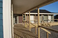 Raleigh Rooms & Taylor's Crafts - Motels