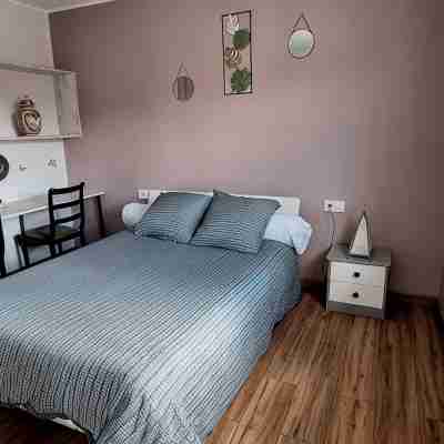 Maison Paisible Dans les Hauteurs de Millau Rooms
