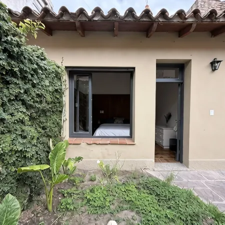 Clivias Hostel