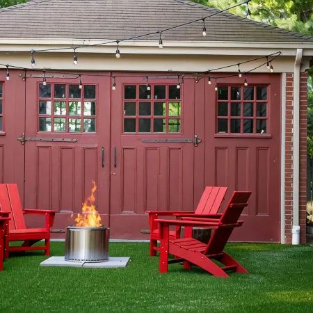 Cozy & Spacious home next to Gorgeous City Park - Outdoor Dining, Hot Tub & Gym!
