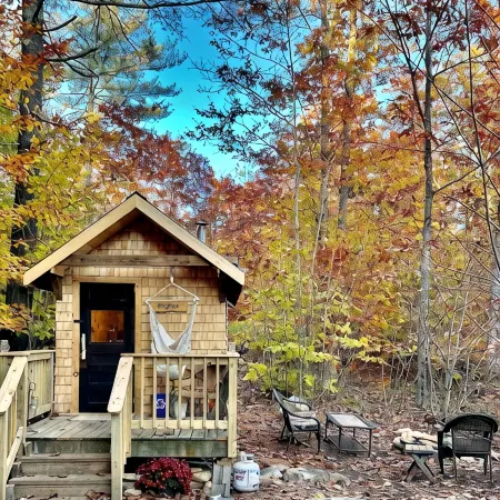 Tiny House with Private Hot Tub on 100 Acres