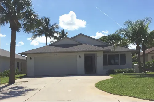Comfortable and Spacious house near the beach