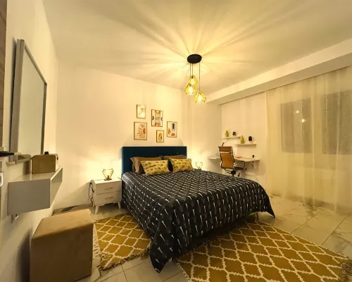 Appartement a 10 min de l Aéroport Entre les Berges du lac et Ain Zaghouene, Hotels in Soukra