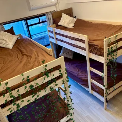 Free Wi-Fi and kitchen, perfect for group traveler Các khách sạn gần Ga Fushiya