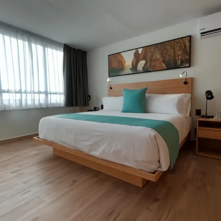 Sunrock Hotel & Suites
