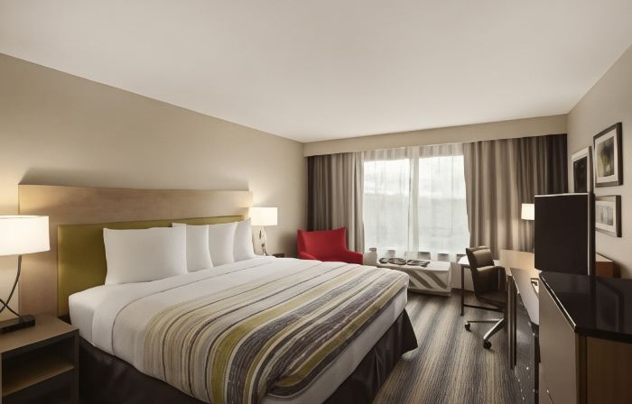 Country Inn & Suites by Radisson, Monterey Beachfront-Marina, CA