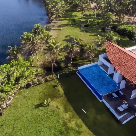 Villa Santé, Kalpitiya & Kite Surfing by TSC