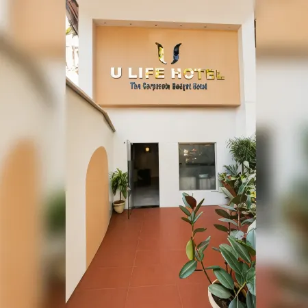 U Life Hotel Отели рядом с достопримечательностью «Национальный институт промышленного инжиниринга»