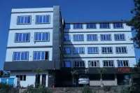 Lavender Elite - parking