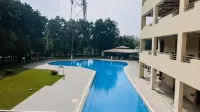 St Laurn the Spiritual Resort - Pools