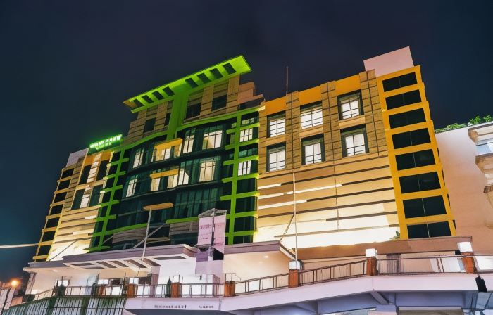 Palm Park Hotel Surabaya