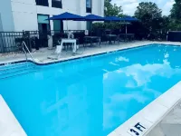 Hampton Inn Harrisburg-East (Hershey Area) - Pools