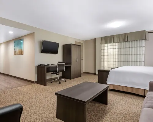 Clarion Hotel & Suites Hotele w: Brandon