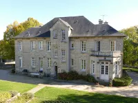 La chambre au Château - piscine