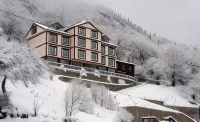 Alya Teras Otel Các khách sạn ở 