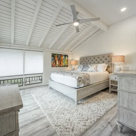 Ocean view, best location in Kapalua, walk to beach, remodel