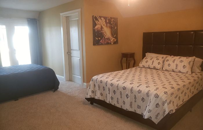 4BR Home with Private Dock on Warm Spring Fed Canal with Gulf Access