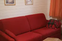 1 Studio Flat walking distance to ski lifts (we have 2 in the same building)